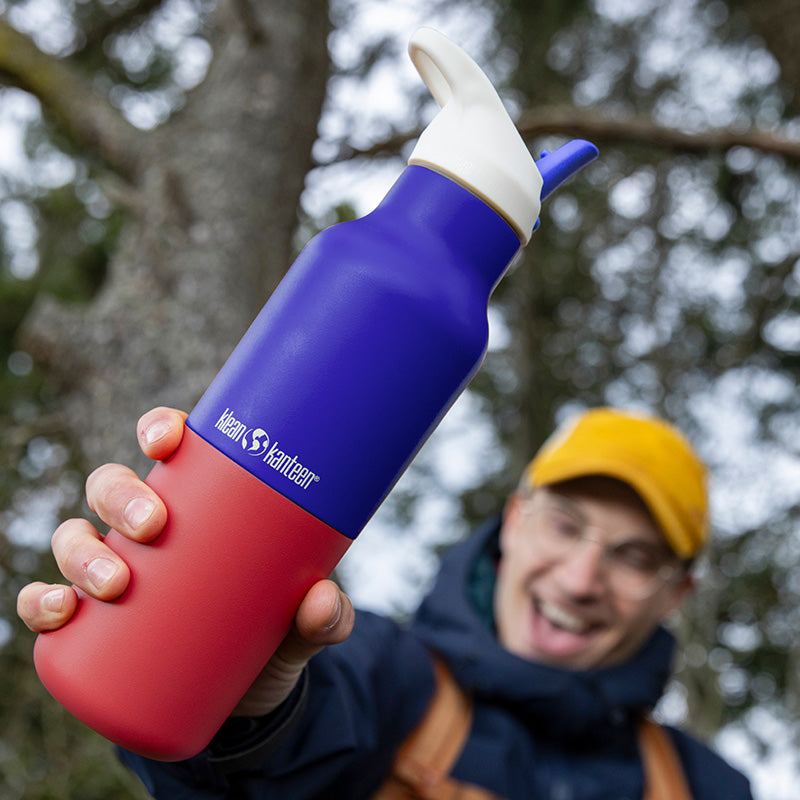 16oz-rise-classic-with-flip-seal-sport-cap-d3 16oz_rise_classic_insulated_bottle_kaleidoscope_dazzling_blue_hand_square.jpg