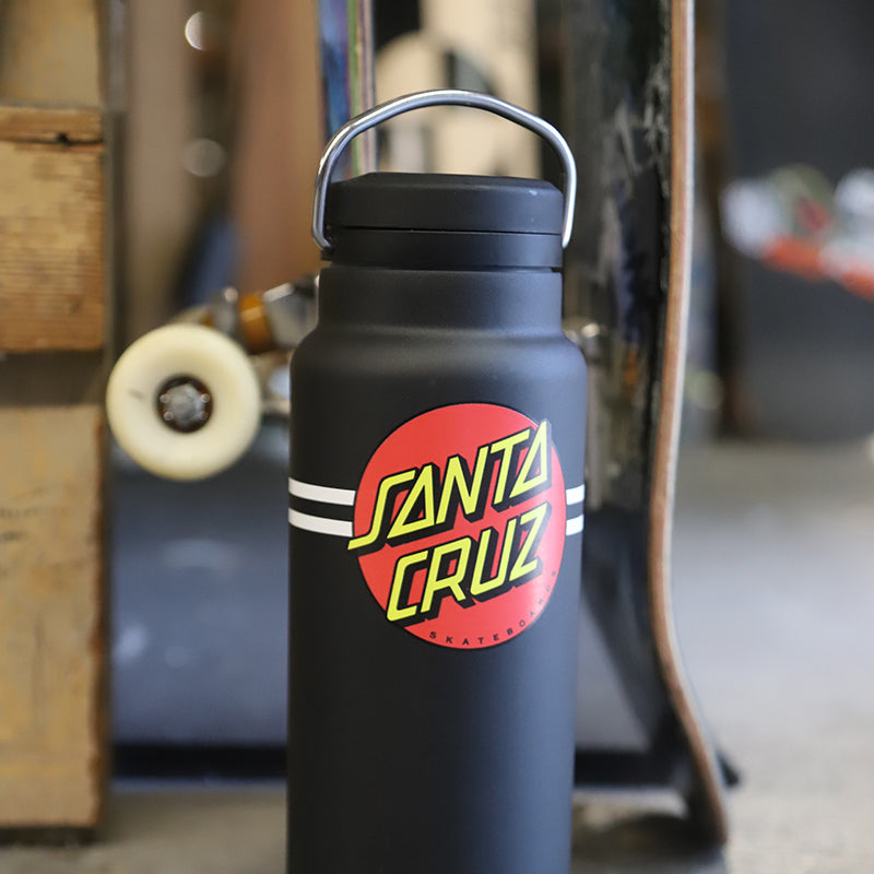 32oz-tkwide-with-twist-cap-santa-cruz-d8 32oz_tkwide_twist_water_bottle_santacruz_dot_wheels_square.jpg