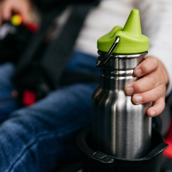 classic-kid-sippy-cap-o8 K12CNSIPPY-BS-sippy_bottle_carseat_lifestyle_6a57ff1f-474b-4c60-9003-2a6f3a064213.jpg
