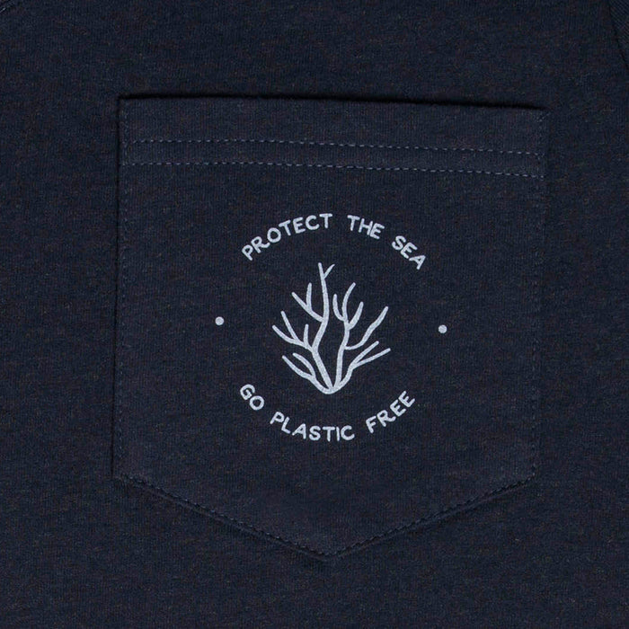 protect-the-sea-t-shirt-b0 klean_shirt_protect_the_sea_front_closeup_lifestyle.jpg
