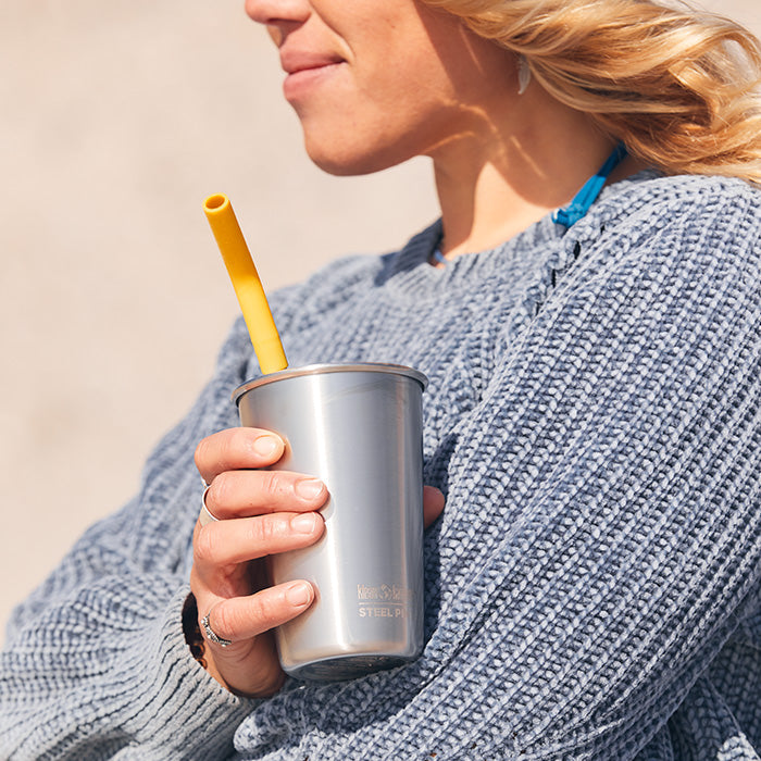 straw-4-pack-f9 recycled_steel_straw_pint_sun_lifestyle.jpg
