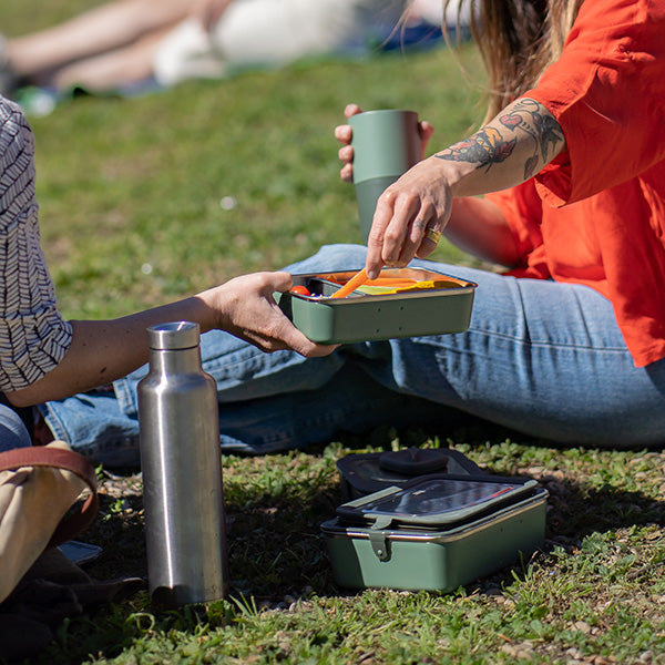 55oz-rise-food-box-big-meal-o3 rise_food_lunch_box_big_meal_sea_spray_picnic_square.jpg