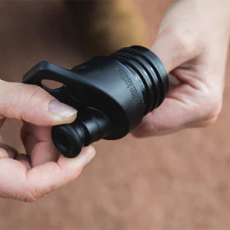 classic-sport-cap-o5 sport_cap_maintenance_kit_pull_valve_out_lifestyle.jpg